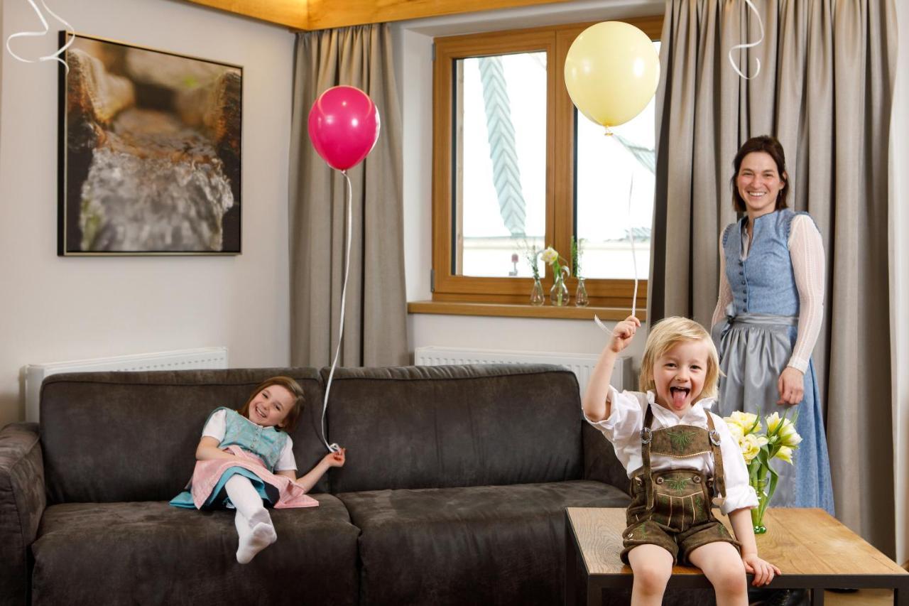 Tiroler Weinstube Aparthotel Seefeld in Tirol Luaran gambar