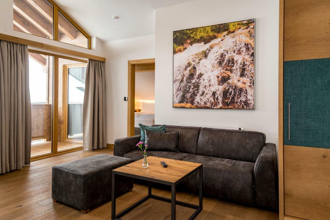 Tiroler Weinstube Aparthotel Seefeld in Tirol Luaran gambar
