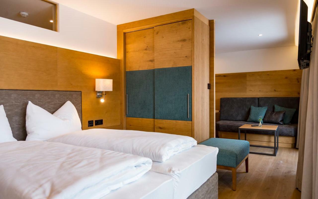 Tiroler Weinstube Aparthotel Seefeld in Tirol Luaran gambar